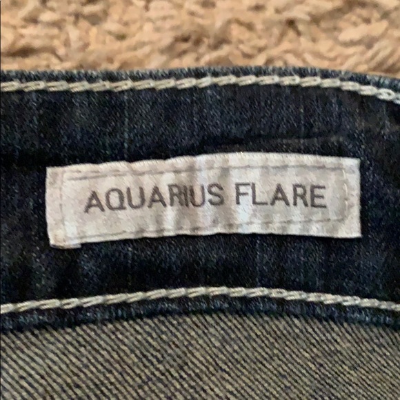 Jeans - Picture 5 of 6